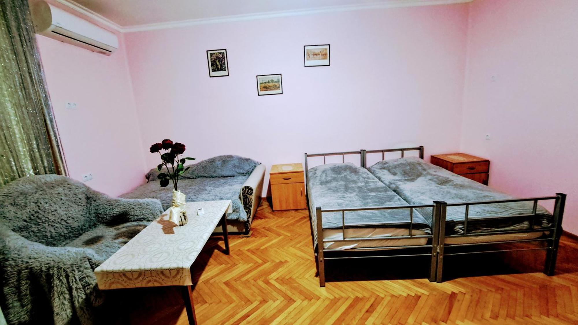 Beautiful Apartment In Old Tbilisi Exterior foto